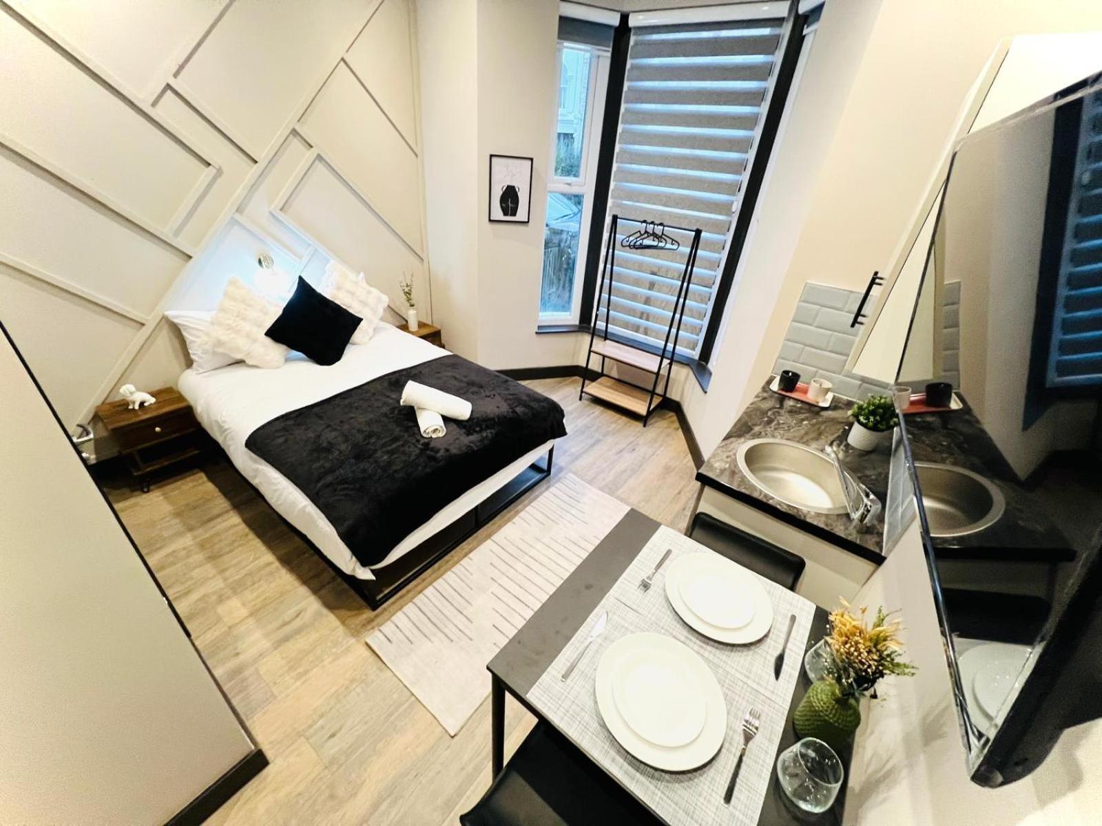 London 72 City Center Studio Top Location I ภายนอก รูปภาพ
