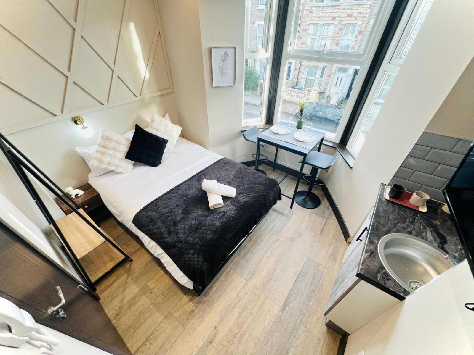 London 72 City Center Studio Top Location I ภายนอก รูปภาพ