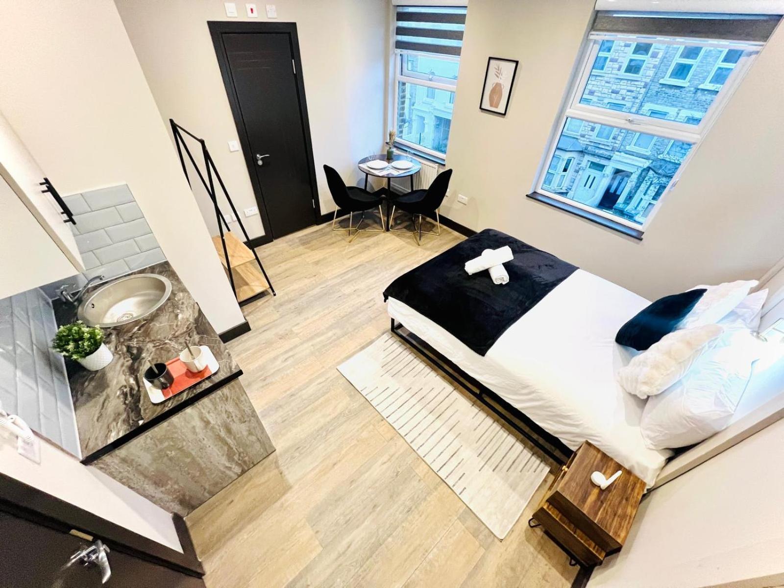 London 72 City Center Studio Top Location I ภายนอก รูปภาพ