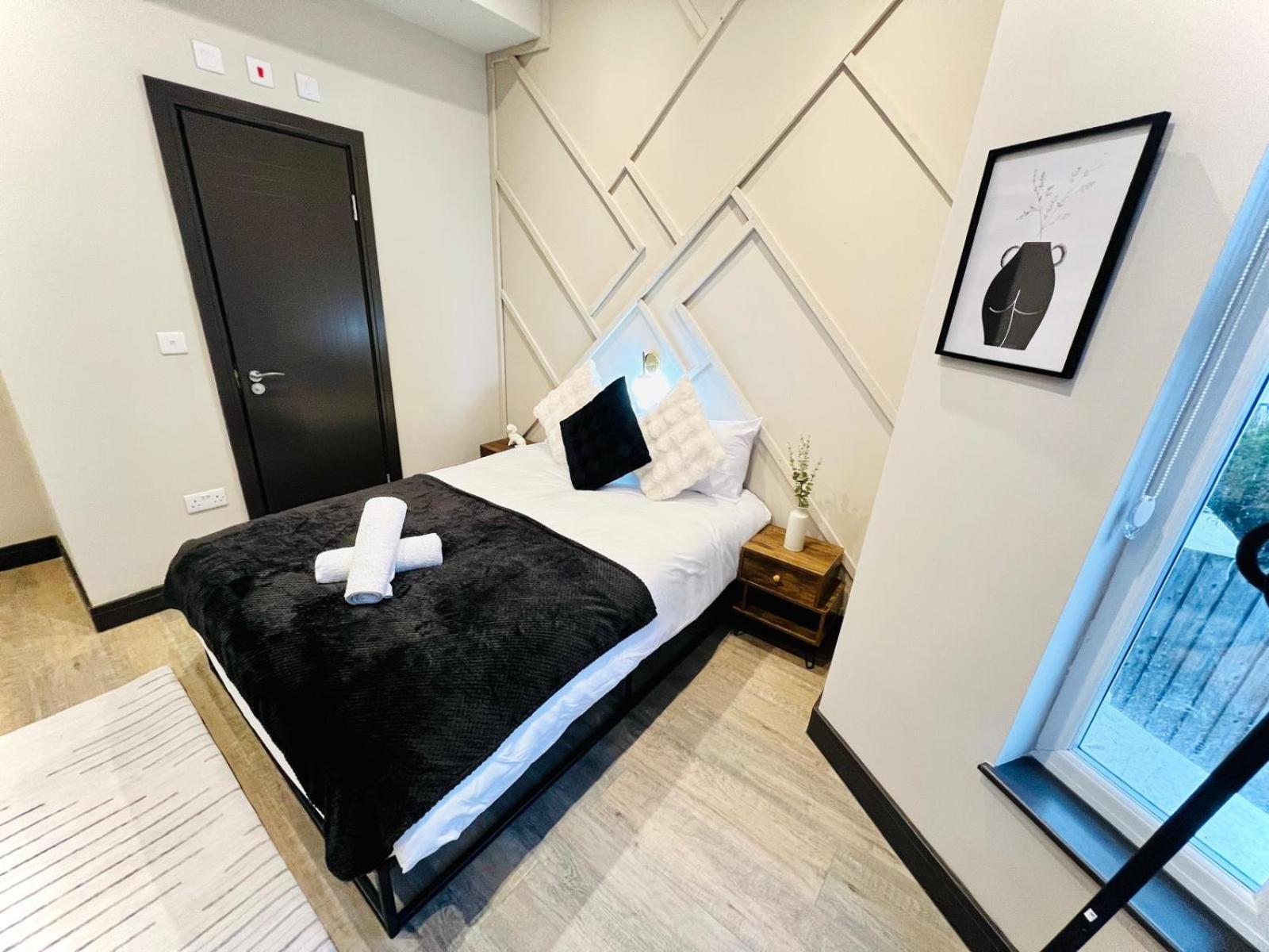 London 72 City Center Studio Top Location I ภายนอก รูปภาพ