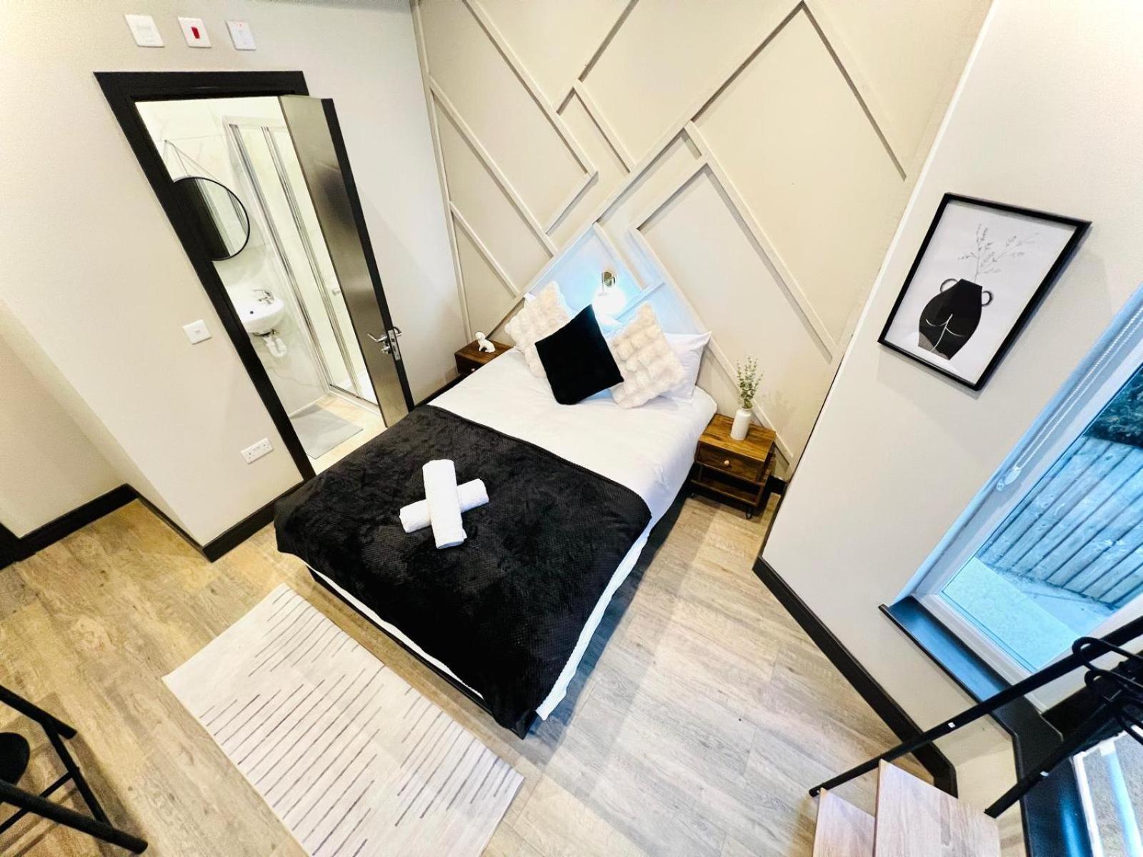 London 72 City Center Studio Top Location I ภายนอก รูปภาพ
