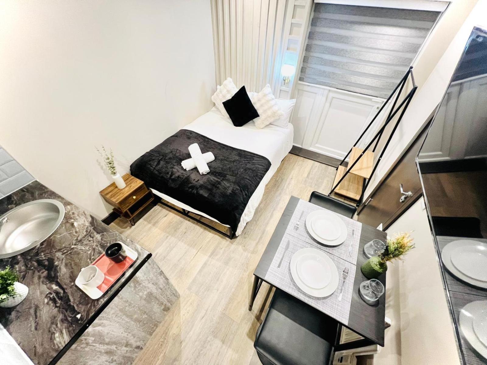 London 72 City Center Studio Top Location I ภายนอก รูปภาพ